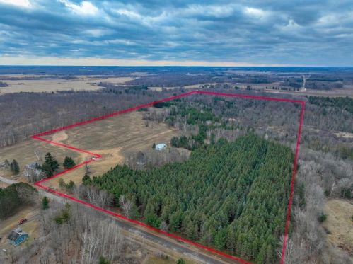 134 105th Ave, Turtle Lake, WI 54004-3102