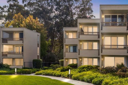 320 Vallejo Dr, Millbrae, CA 94030-2863