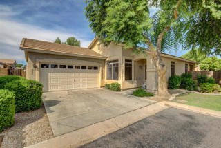 795 Bedford Dr, Chandler, AZ 85225-2009