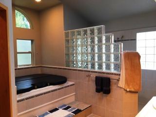 18335 Hummingbird Dr, Lake Wildwood CA  95946-9639 exterior