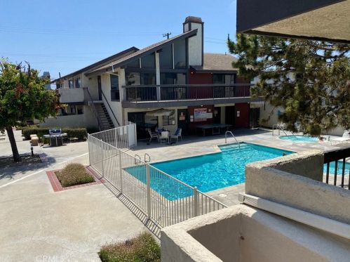 15000 Halldale Ave, Gardena CA  90247-3148 exterior