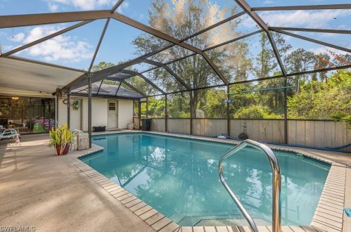 804 Jefferson Ave, Lehigh Acres FL  33972-1216 exterior