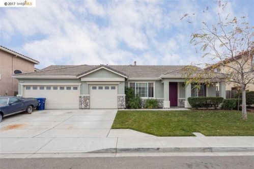 2339 Megan Dr, Oakley, CA 94561-3987