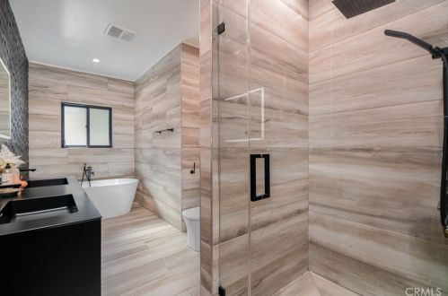 3411 Chevy Chase Dr, Glendale CA  91206-1418 exterior