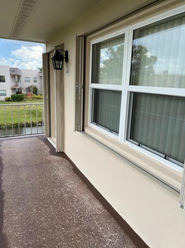 96 Burgundy B, Delray Beach, FL 33484-5423