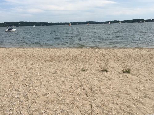 1480 Cedarfields Dr, Greenport NY  11944-2120 exterior