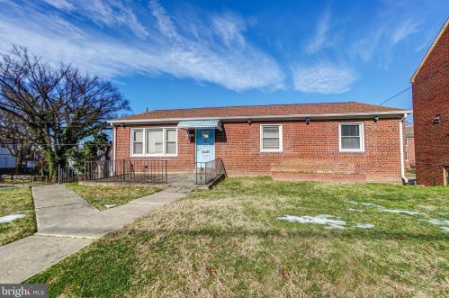 3016 N St, Washington, DC 20020-3404