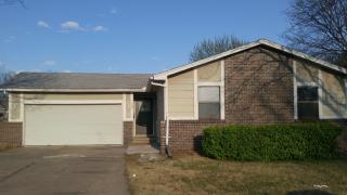 1028 Dalton Dr, Wichita KS  67207-3224 exterior
