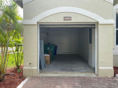 16904 35th St, Hollywood FL  33027-4544 exterior