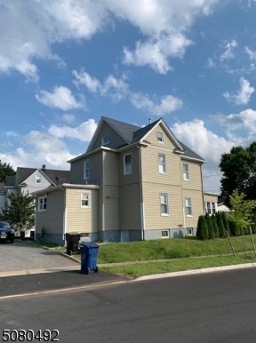 321 Berckman St, Plainfield NJ 07062-1607 exterior