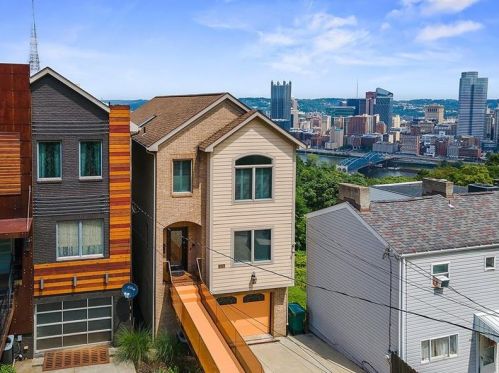 414 William St, Pittsburgh, PA 15229-1407