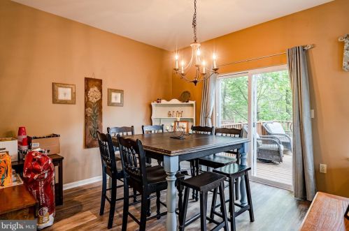 222 Clarkdale Ln, Gilbertsville PA  19525-9357 exterior