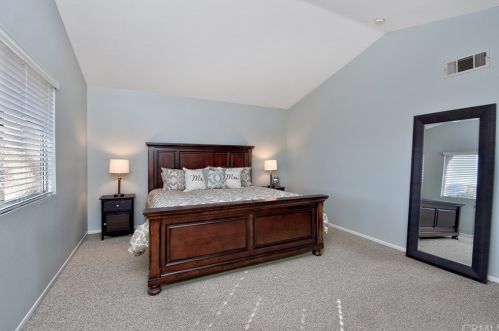 19 Pinzon, Trabuco Canyon CA  92688-2984 exterior