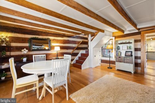 39580 Lovettsville Rd, Lovettsville VA  20180-2008 exterior