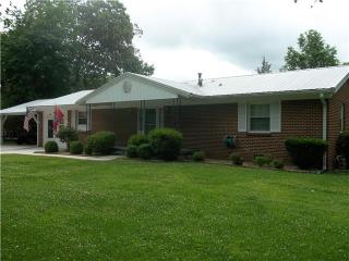 1303 Park Dr, Cookeville, TN 38501-1946