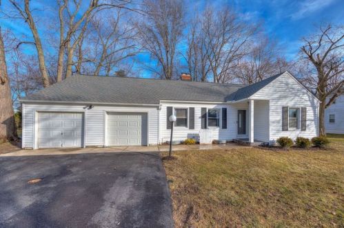 3653 Brainard Rd, Cleveland, OH 44122-4511