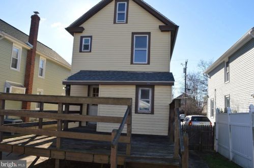 49 Capitol St, West Deptford NJ  08066-1011 exterior