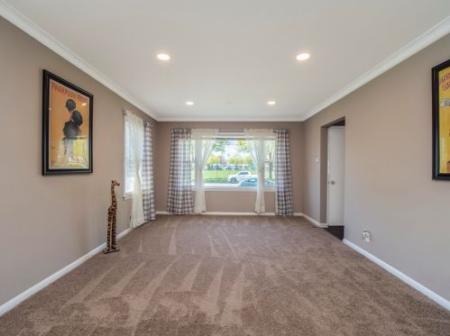 5042 68th St, Milwaukee WI  53220-4514 exterior