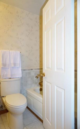 3576 Eastridge Dr, San Jose CA  95148-1404 exterior
