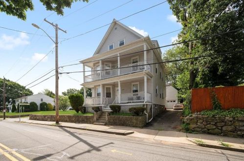 1538 Chalkstone Ave, Providence RI 02909-5553 exterior