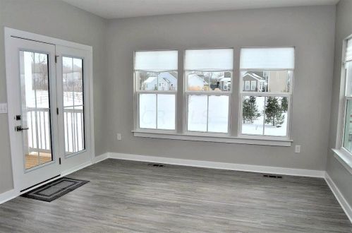 1702 Keela Dr, Pataskala OH  43062-7121 exterior