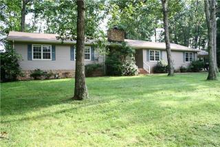 201 Heritage Dr, Tullahoma, TN 37388-5337