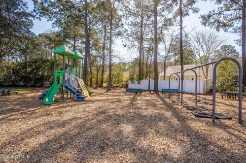 114 Winyah Way, Beaufort SC  29906-6004 exterior