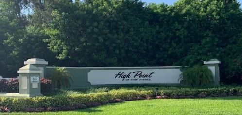 1012 Pheasant Run Dr, Fort Pierce FL  34982-6781 exterior