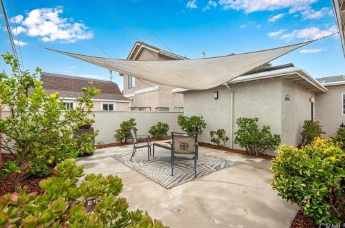 6003 Eckleson St, Lakewood CA  90713-1910 exterior