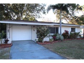 1526 San Mateo Dr, Dunedin, FL 34698-4332