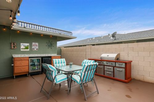 10850 Brookside Dr, Sun City AZ 85351-1013 exterior