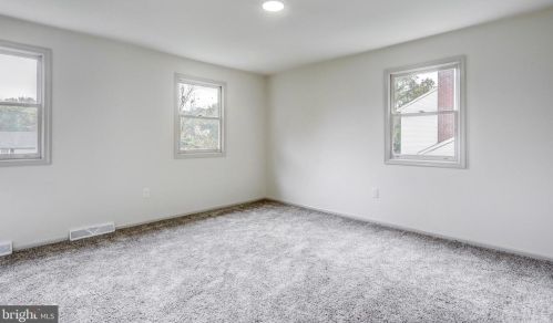 145 Ridings Way, Lancaster PA  17601-1707 exterior