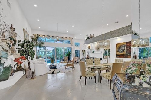 11646 Privado Way, Boynton Beach FL  33437-1924 exterior