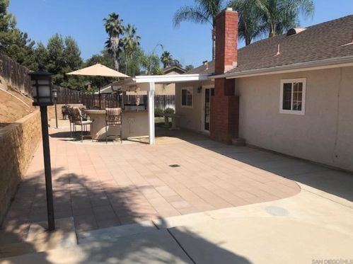 1850 Treseder Cir, El Cajon CA  92019-3829 exterior