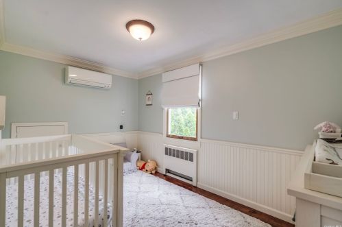 419 4 St, Elwood NY  11731-2932 exterior