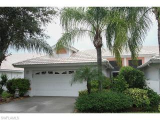 2194 Stacil Cir, Naples, FL 34109-8702