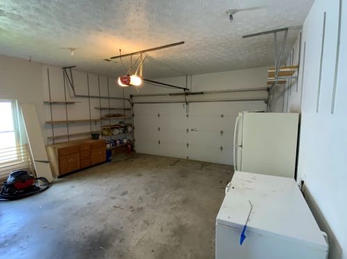 6247 Apple Valley Ct, Florence KY  41042-9380 exterior