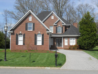 9830 Giverny Cir, Knoxville, TN 37922-5885