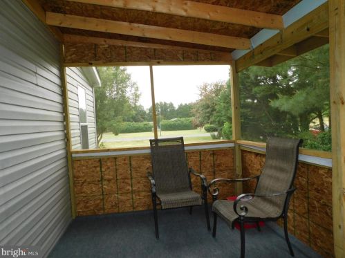 35395 Dannys Dr, Laurel DE  19956-3311 exterior