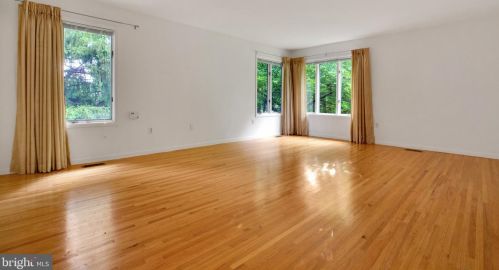 12 Oak Pl, Princeton NJ  08540-4745 exterior