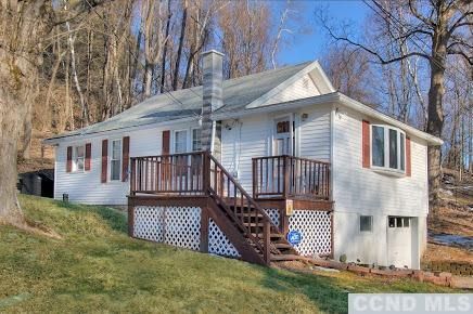304 Pine Rd, Copake, NY 12516