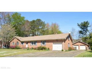 456 Brockenbraugh Rd, Chesapeake, VA 23322-3508
