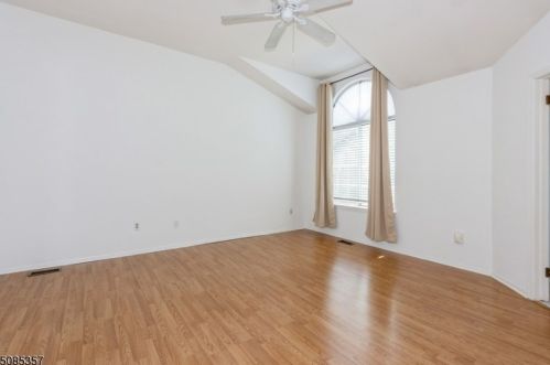 13 Birchwood Rd, Bedminster NJ  07921-1901 exterior