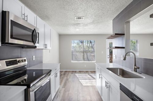 363 Fantail Loop, Austin TX 78734-4870 exterior