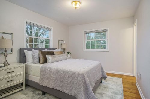 51823 Cheryl Dr, Granger IN exterior