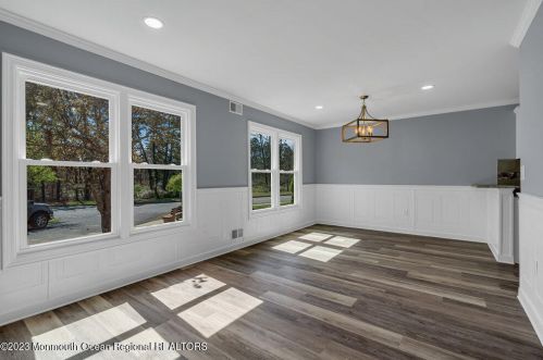 2 Taylor Ct, Lakewood NJ  08701-7317 exterior