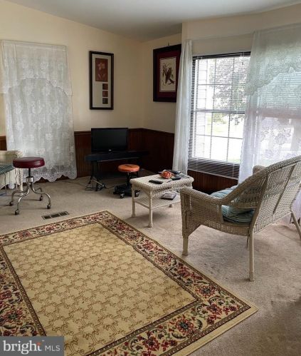 22 Meadow Run Pl, Harrisburg PA  17112-3363 exterior