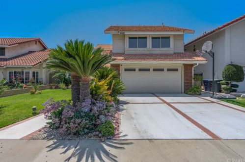 8599 Pinyon St, Buena Park, CA 90620-4054
