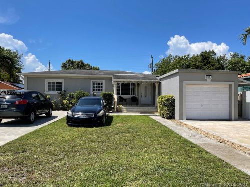 560 60th St, Hialeah, FL 33013-1133