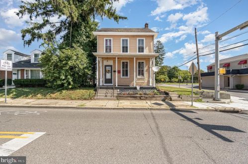 296 2nd St, Highspire PA  17034-1555 exterior